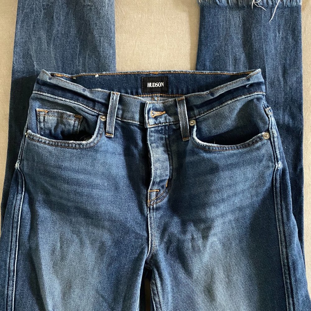 Hudson Jeans Rival High Rise - Size 25 - Picture 4 of 5